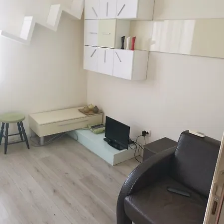 El Balcon Apartment *